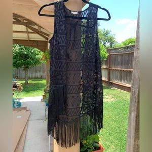 Eyeshadow black crochet fringe vest